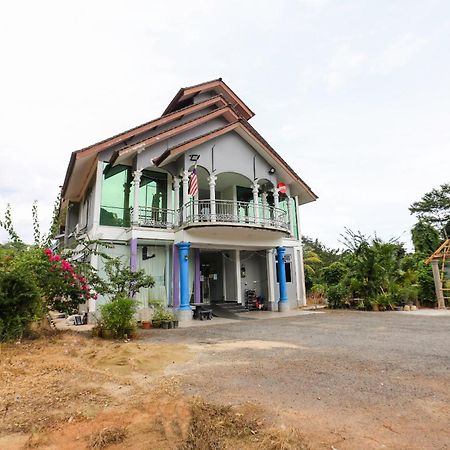 โอโย 89933 นัน โฮเต็ล Hotel Jeli ภายนอก รูปภาพ