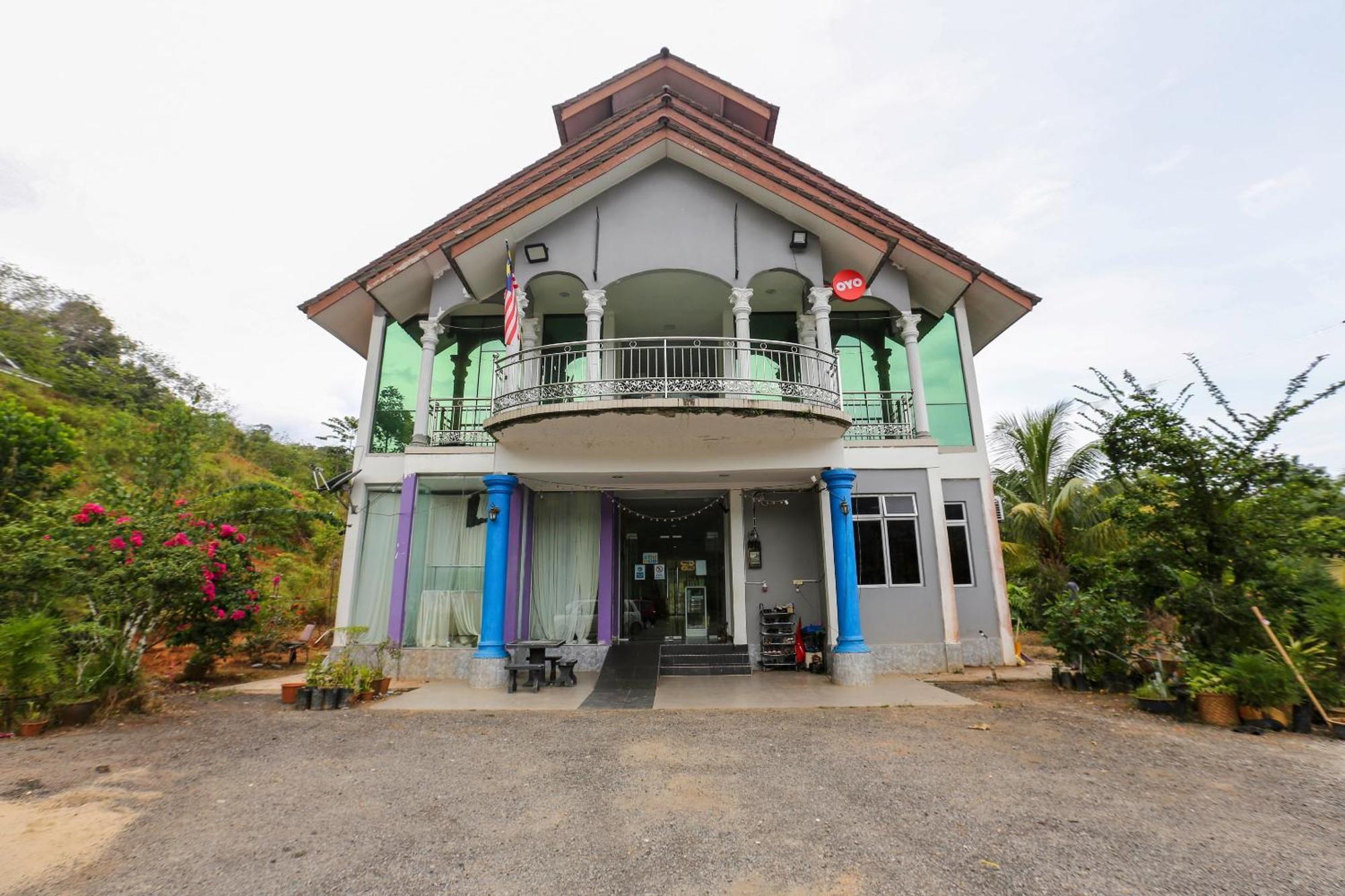โอโย 89933 นัน โฮเต็ล Hotel Jeli ภายนอก รูปภาพ