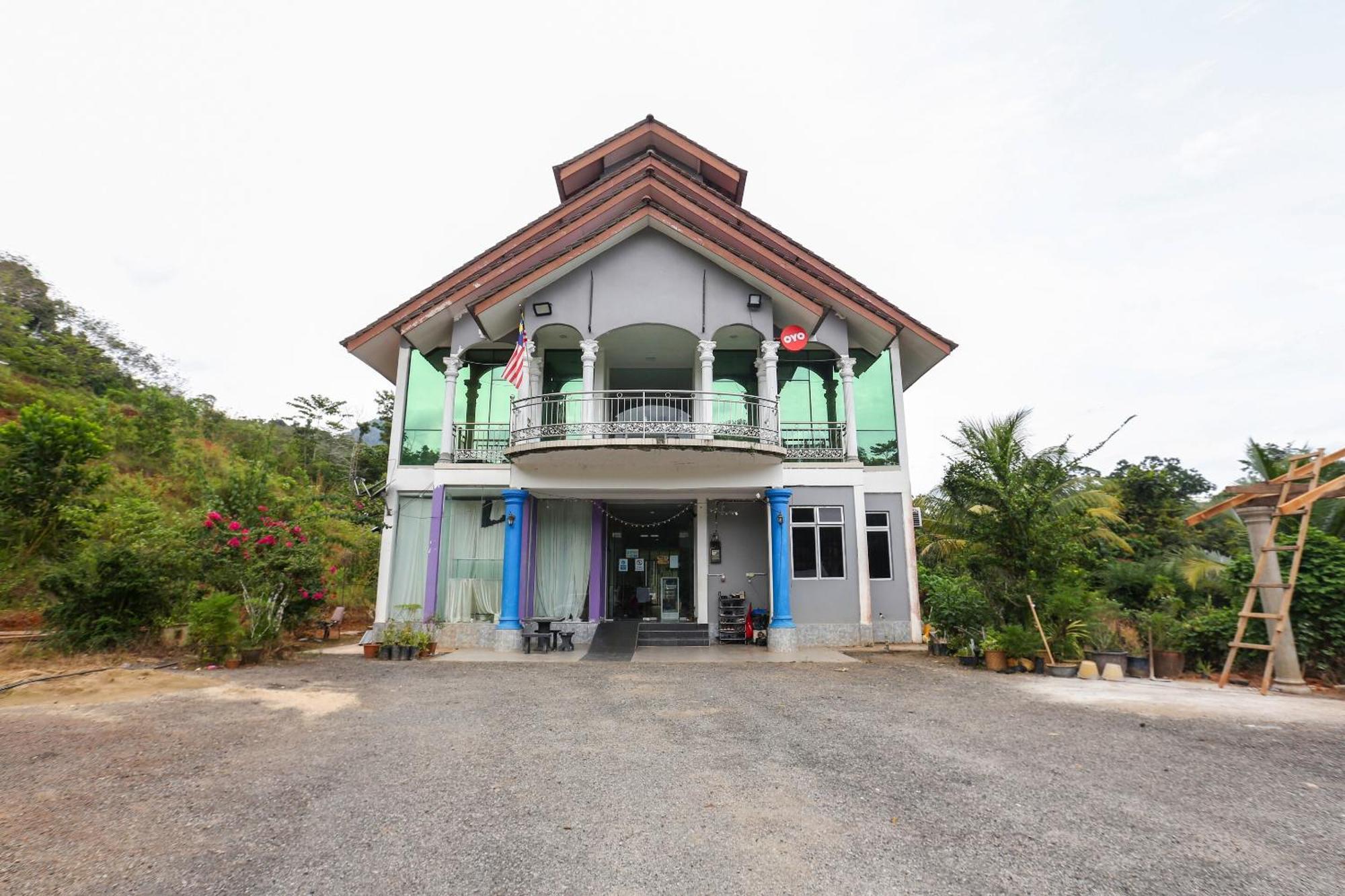 โอโย 89933 นัน โฮเต็ล Hotel Jeli ภายนอก รูปภาพ